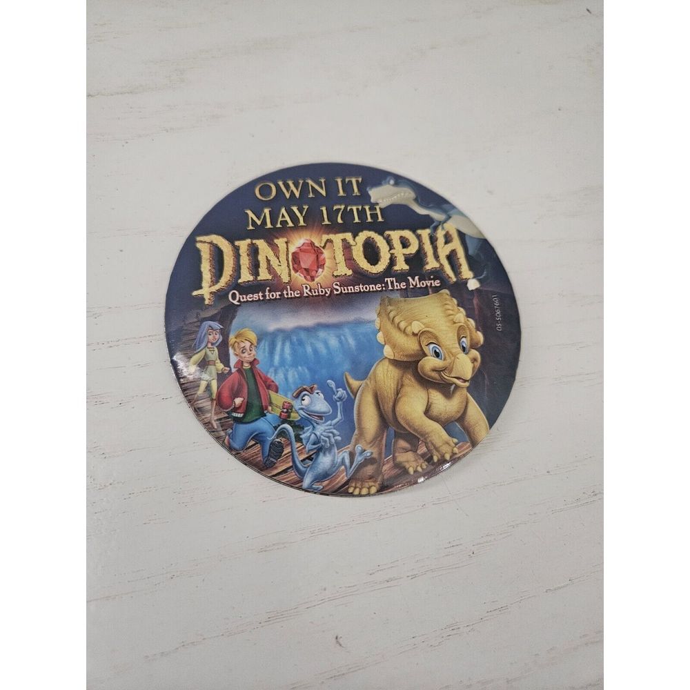 Vintage‎ Promo Pin Back Button Dinotopia Quest For The Ruby Sunstone The Movie